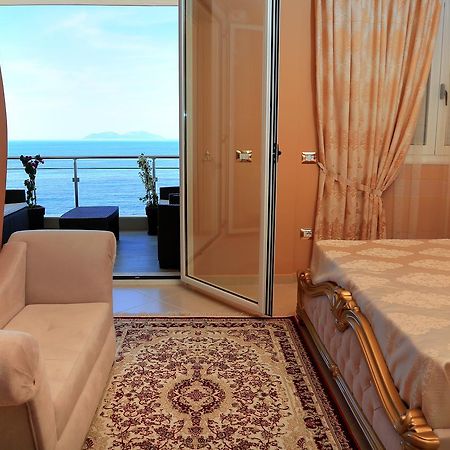 Nomelia Residence B&B Vlorë Extérieur photo