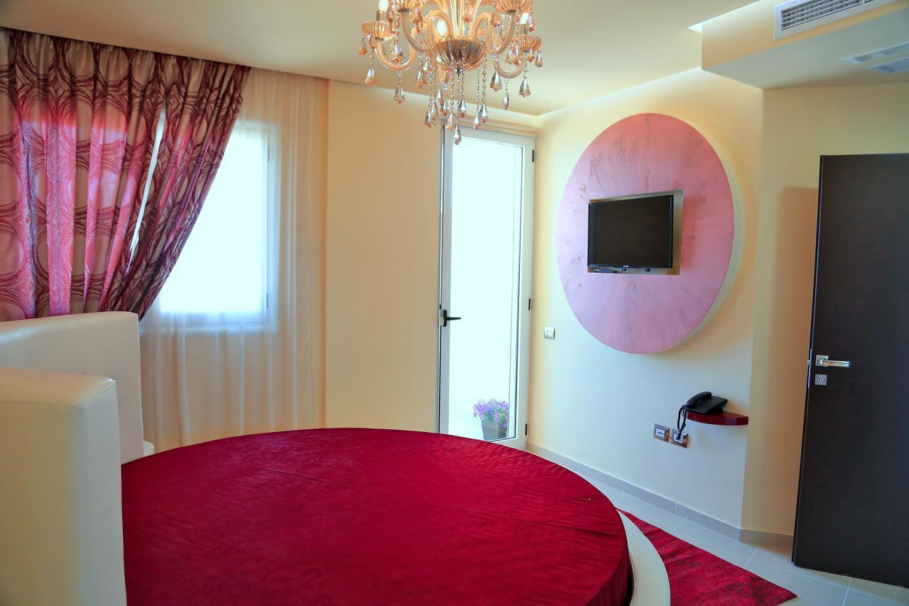 Nomelia Residence B&B Vlorë Extérieur photo