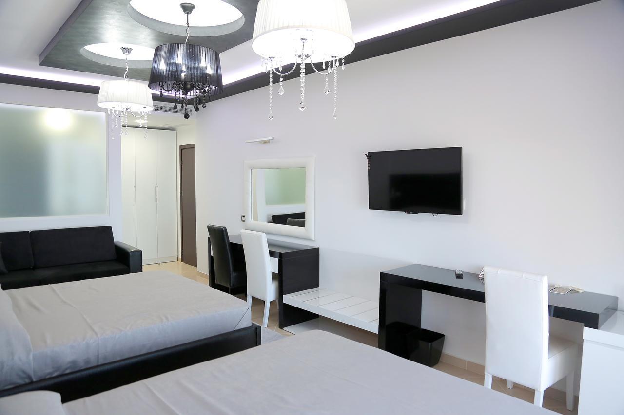Nomelia Residence B&B Vlorë Extérieur photo