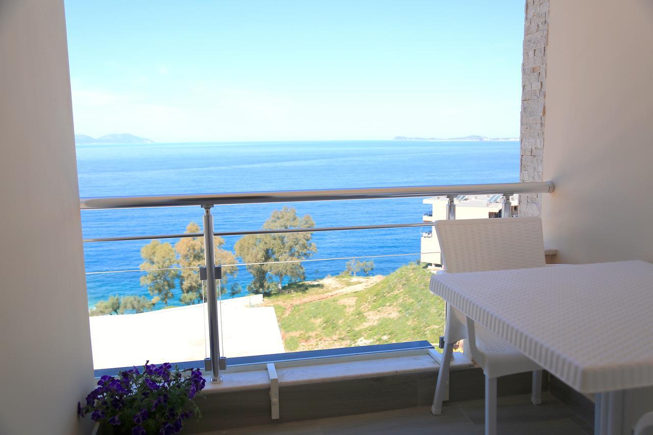 Nomelia Residence B&B Vlorë Extérieur photo