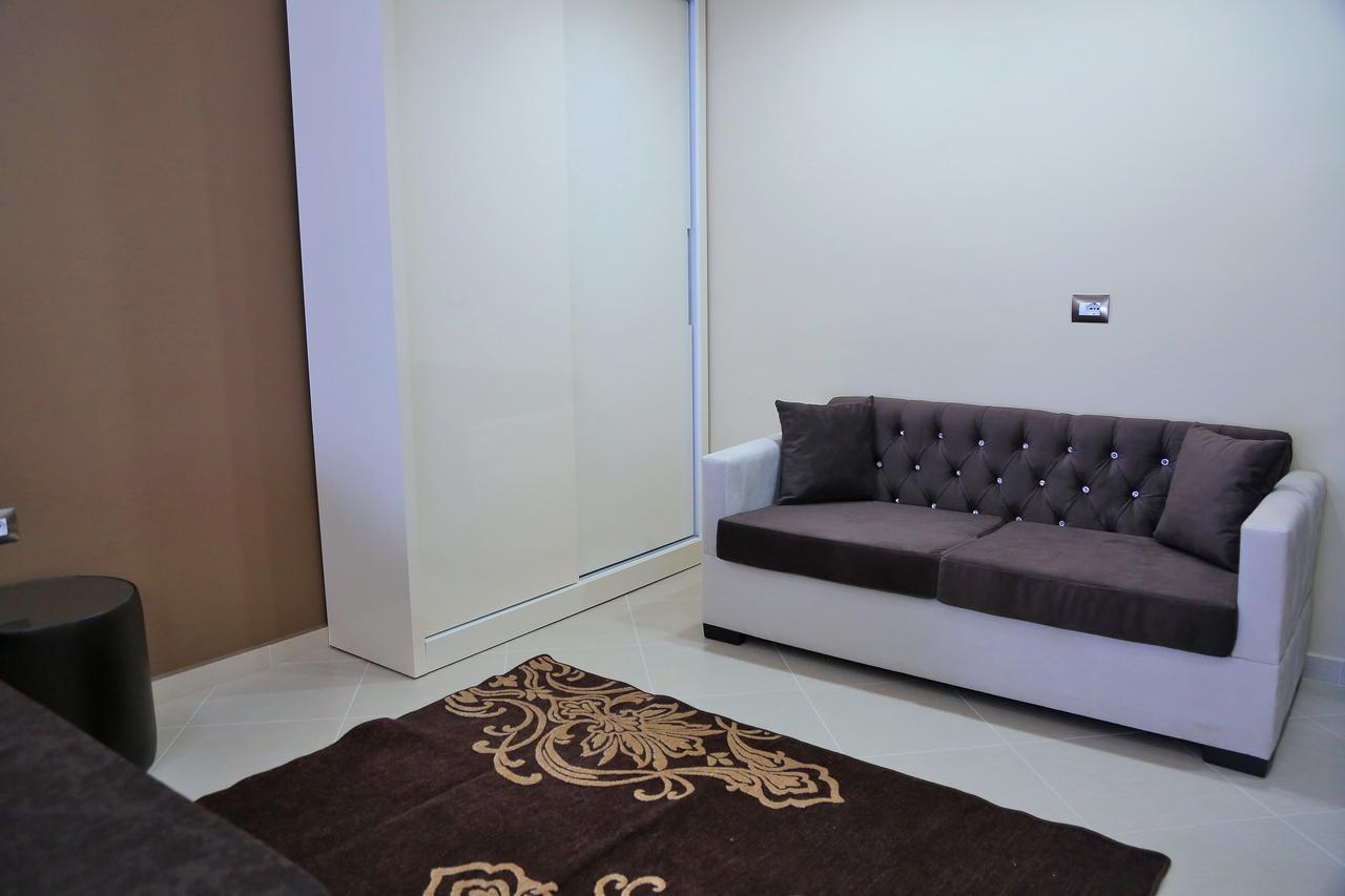 Nomelia Residence B&B Vlorë Extérieur photo