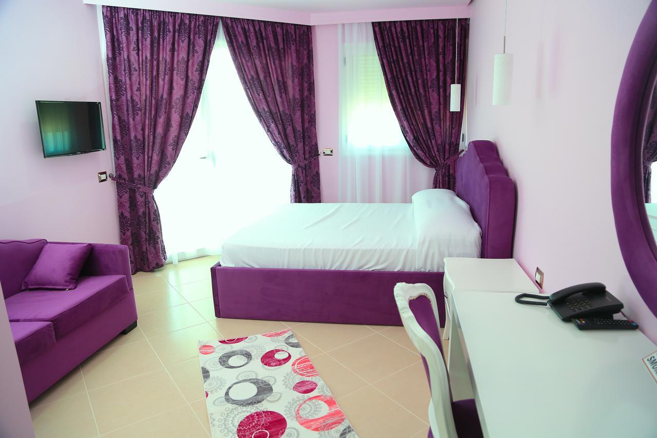 Nomelia Residence B&B Vlorë Extérieur photo