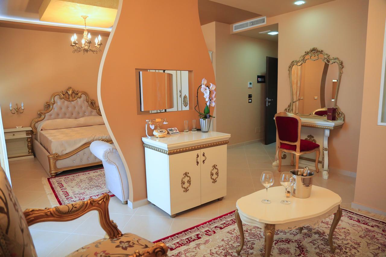 Nomelia Residence B&B Vlorë Extérieur photo